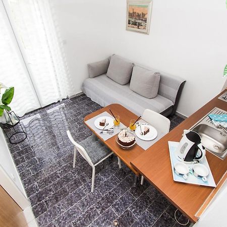 Apartmani Sanja Vodice Exterior foto
